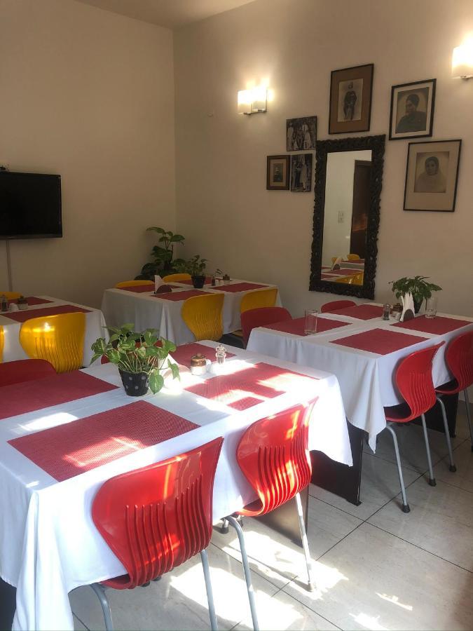 The Neem Nova Deli Exterior foto